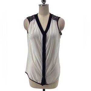 Black and White Sleeveless Blouse